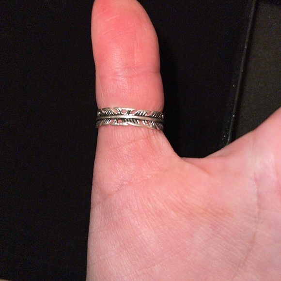Feather ring - Picture 3 of 5